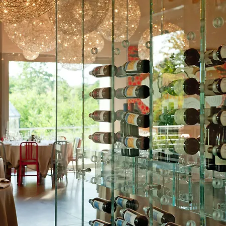 Relais 23 & Ristorante מלון Castelnuovo Belbo